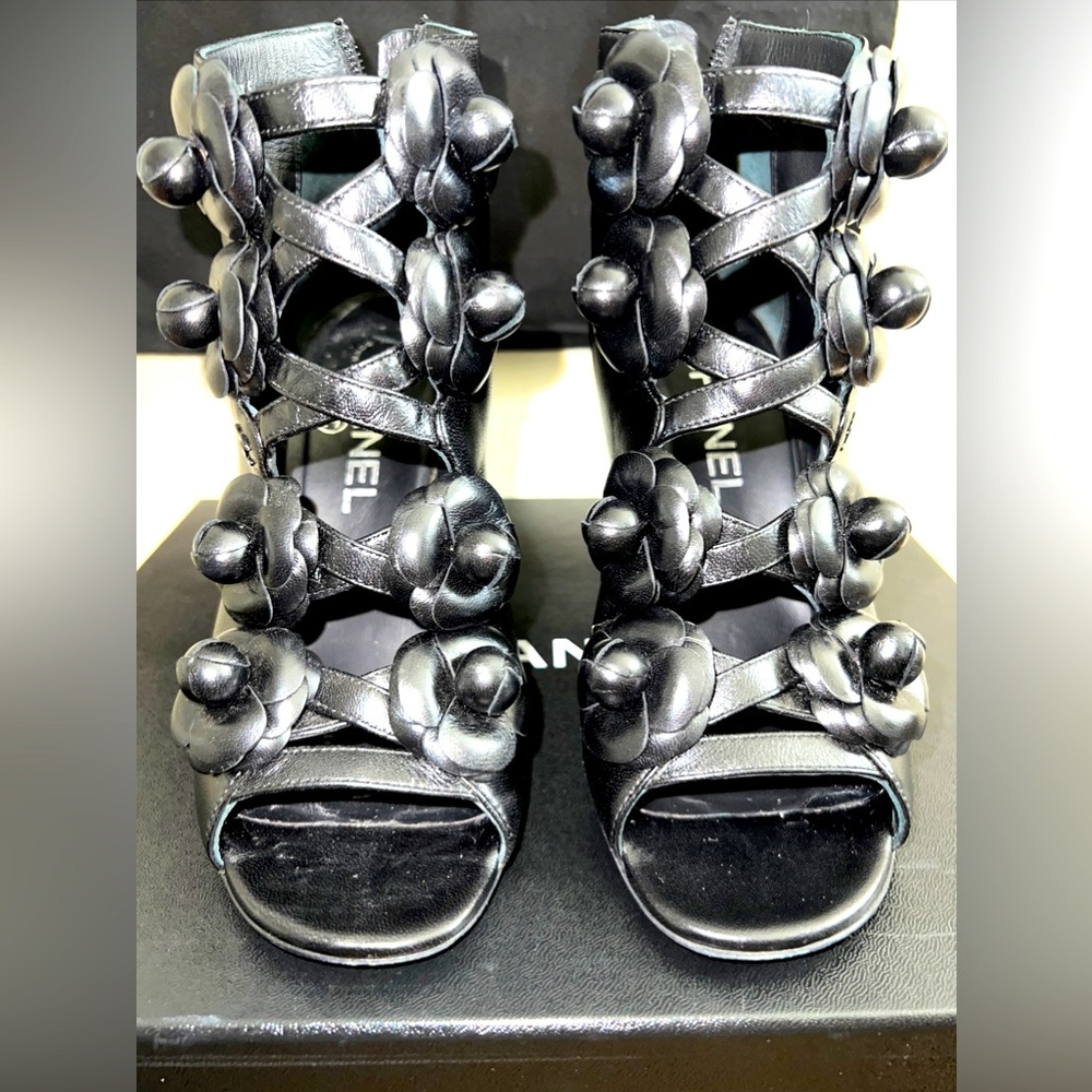 Chanel Lambskin Black Camellia Floral Leather Ankle Dressy Heel Boots Size 6.5US - Picture 10 of 16